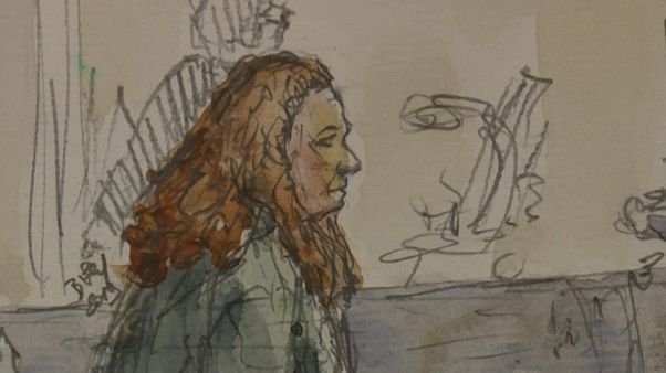 Джихадистка перед лицом юстиции Джихадистка перед лицом юстиции