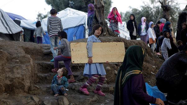 Grécia refaz os três maiores campos de refugiados Grécia refaz os três maiores campos de refugiados