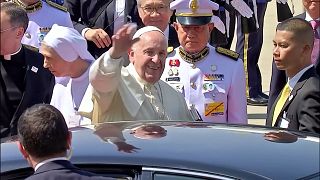 شاهد: بابا الفاتيكان في تايلاند للقاء الكاثوليك في جولة آسيوية