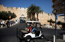 صورة بالقرب من الحائط الغربي في المدينة القديمة بالقدس