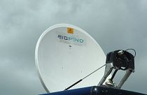 آیا ارتباط اینترنت ماهواره‌ای در ایران امکان پذیر است؟