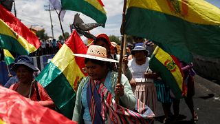 Bolivia intenta allanar el camino para nuevas elecciones