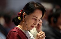 Aung San Suu Kyi difende il Myanmar dalle accuse di genocidio contro i rohingya