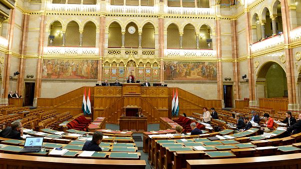Vita a házszabály és az országgyűlési törvény módosításáról csütörtök reggel Vita a házszabály és az országgyűlési törvény módosításáról csütörtök reggel