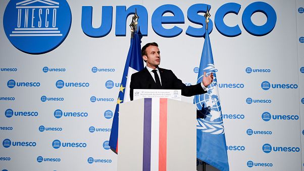 Macron, porno sitelere karşı ebeveyn kontrolü için internet sağlayıcılara 6 ay süre verdi Macron, porno sitelere karşı ebeveyn kontrolü için internet sağlayıcılara 6 ay süre verdi