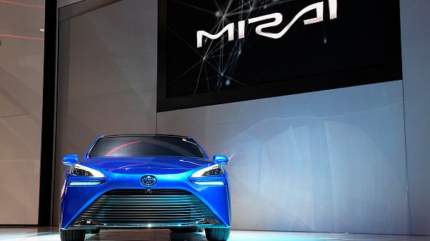 Toyota'nın hidrojen yakıtlı Mirai modeli Toyota'nın hidrojen yakıtlı Mirai modeli