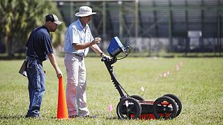 Florida: Okul arazisinin altında 140 mezar tespit edildi