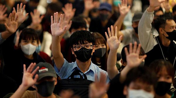 Manifestation antigouvernementale à Yuen Long, Hong Kong, le 21 novembre 2019 Manifestation antigouvernementale à Yuen Long, Hong Kong, le 21 novembre 2019