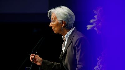 Lagarde pide a los países de la eurozona potenciar la demanda interna