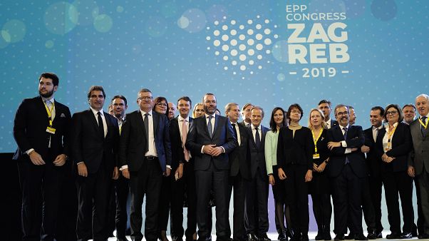 Csoportkép az EPP zágrábi tisztújító konferenciájáról 2019 november 21-én Csoportkép az EPP zágrábi tisztújító konferenciájáról 2019 november 21-én