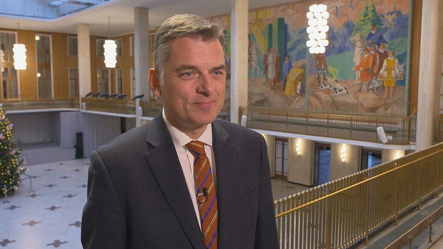 'It's a win-win': why small companies should aim big 'It's a win-win': why small companies should aim big