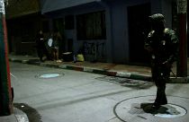 Al menos tres policías muertos en un ataque con bomba en una comisaría en Colombia