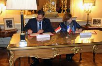 وزير الدفاع العراقي نجاح الشمري ووزيرة الجيوش الفرنسية خلال زيارة المسؤول العراقي لباريس. 15/11/2019