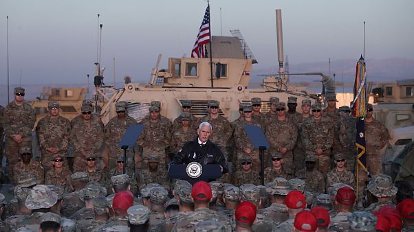 Truthahn und Süßkartoffeln: Pence im Irak Truthahn und Süßkartoffeln: Pence im Irak