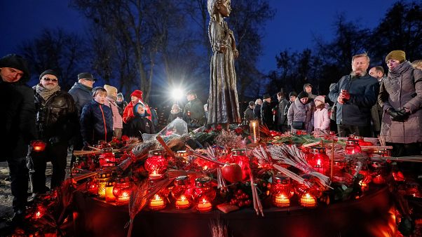 Ucrania recuerda a las víctimas de la hambruna de Stalin Ucrania recuerda a las víctimas de la hambruna de Stalin