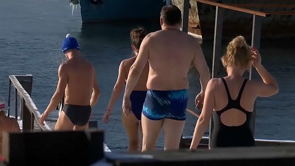 «Моржи» отмечают День моржа «Моржи» отмечают День моржа