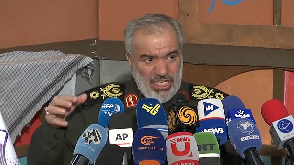 شاهد: نائب القائد الأعلى للحرس الثوري الإيراني يوجه تحذيرا للمتربصين ببلاده شاهد: نائب القائد الأعلى للحرس الثوري الإيراني يوجه تحذيرا للمتربصين ببلاده