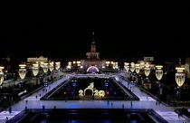 На коньках по ВДНХ