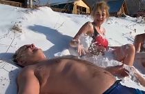 Entspannung pur: Schwimmen und chillen am Baikalsee