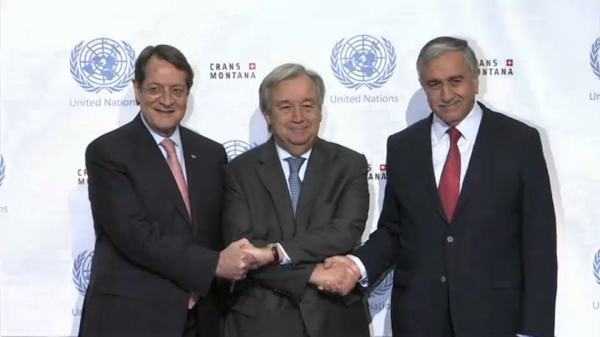 La réunification de Chypre est en discussion avec les Nations Unies.