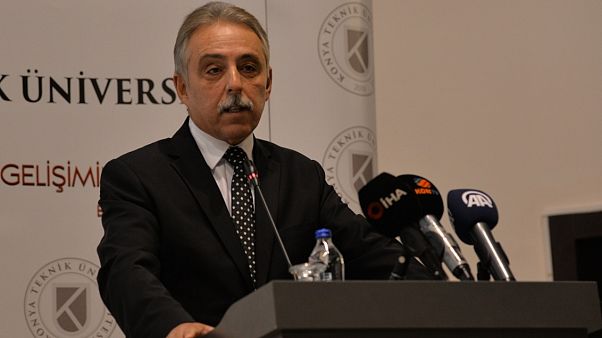 Konya Valisi Cüneyit Orhan Toprak Konya Valisi Cüneyit Orhan Toprak