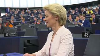 Conselho Europeu abre caminho à futura Comissão