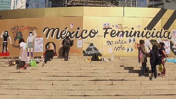 Protestaktion in Mexiko-Stadt: Mit Kunst gegen Gewalt an Frauen Protestaktion in Mexiko-Stadt: Mit Kunst gegen Gewalt an Frauen