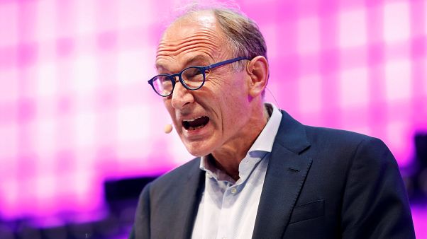 WWW'nin mucidi Berners Lee internet için 'kullanım sözleşmesi' hazırladı WWW'nin mucidi Berners Lee internet için 'kullanım sözleşmesi' hazırladı