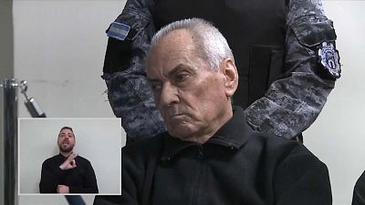 Több mint 40 év börtönbüntetést kapott két pedofil pap Argentínában