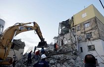 Bâtiment effondré à Thumana suite à un tremblement de terre, le 26 novembre 2019 