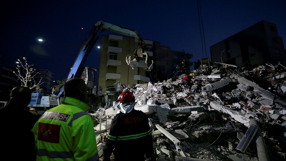 20 قتيلا على الأقل و مئات الجرحى في زلزال ألبانيا وأجهزة الاغاثة تبحث عن ناجين   Euronews