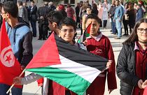 المدارس التونسية ترفع العلم الفلسطيني وغزة تقوم بالمثل    