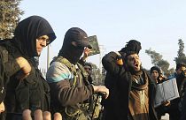 الدنمارك تسقط جنسية اثنين من مواطنيها التحقا بـ"داعش" في سوريا