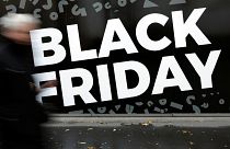 Archives - Vitrine à Paris, le 24 novembre 2017