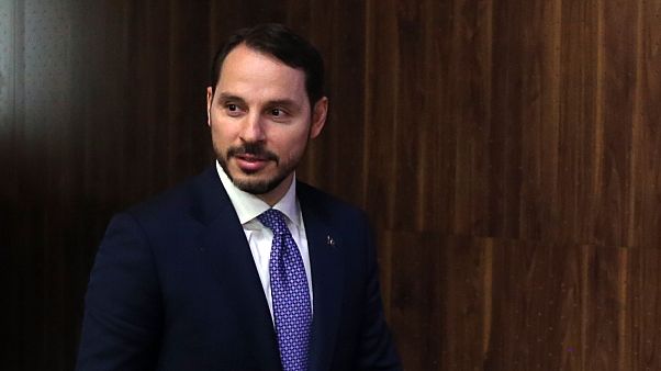 Berat Albayrak: Enflasyonun 2020'de yüzde 8,5; 2021'de yüzde 6 olması öngörülüyor Berat Albayrak: Enflasyonun 2020'de yüzde 8,5; 2021'de yüzde 6 olması öngörülüyor