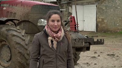 Γαλλία: Το προφίλ μιας νεαρής αγρότισσας που συμμετέχει στις κινητοποιήσεις