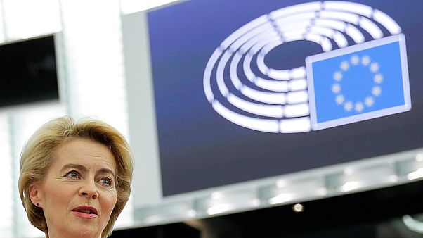 Visto bueno del Parlamento Europeo a la Comisión "Von der Leyen" Visto bueno del Parlamento Europeo a la Comisión "Von der Leyen"