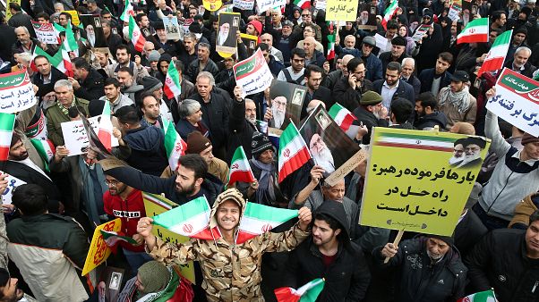 هيومن رايتس ووتش: إيران "تتعمد" التستر على عدد قتلى وموقوفي الاحتجاجات هيومن رايتس ووتش: إيران "تتعمد" التستر على عدد قتلى وموقوفي الاحتجاجات