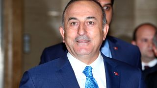 وزير الخارجية التركي ردا على بومبيو: لم نشترِ إس-400 لنحفظها في العلبة