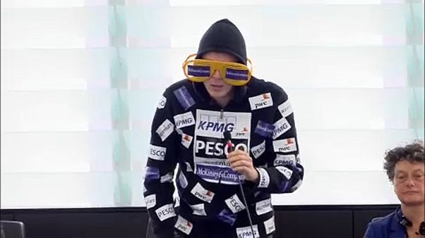 Véget vetne az EP kétlakiságának a kapucnis képviselő Véget vetne az EP kétlakiságának a kapucnis képviselő