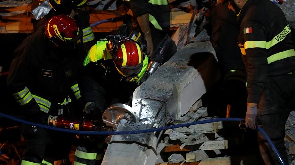 Ισχυροί μετασεισμοί στην Αλβανία Ισχυροί μετασεισμοί στην Αλβανία
