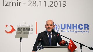İçişleri Bakanı Süleyman Soylu, İzmir’de düzenlenen “Göç, Güvenlik ve Sosyal Uyum” konulu çalıştaya katılarak konuşma yaptı