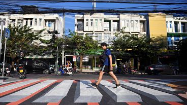 Thailand's 'floating' pedestrian crossing forces drivers to stop
