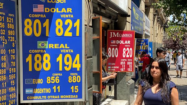 Las monedas de Chile, Colombia y Brasil se desploman debido a la inestabilidad Las monedas de Chile, Colombia y Brasil se desploman debido a la inestabilidad