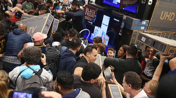 Black Friday: Τι πρέπει να προσέξετε Black Friday: Τι πρέπει να προσέξετε