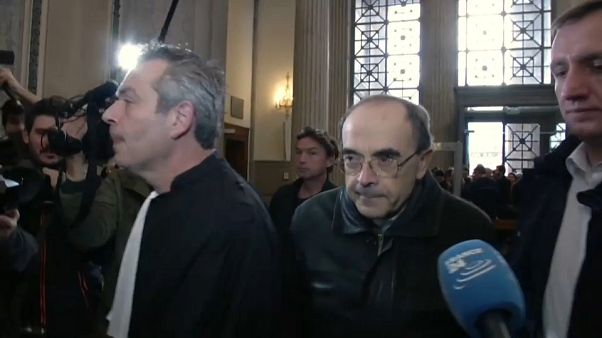 Procès Barbarin : pas de condamnation requise par l'avocat général Procès Barbarin : pas de condamnation requise par l'avocat général