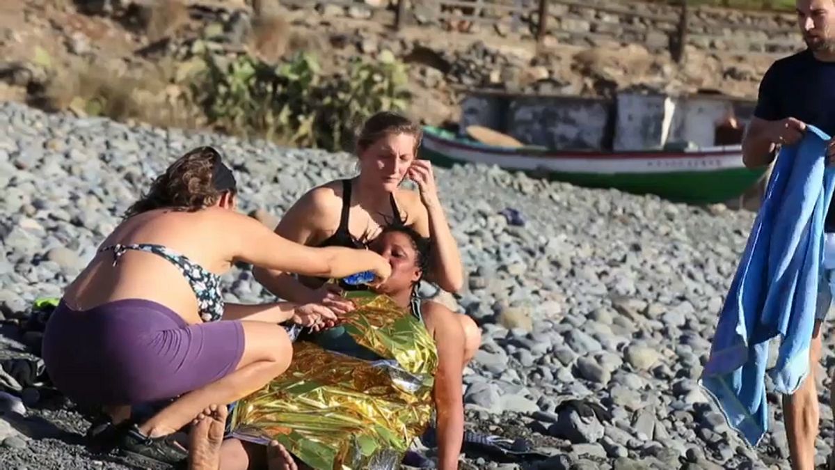 Una patera con 24 personas llega a las costas de Gran Canaria