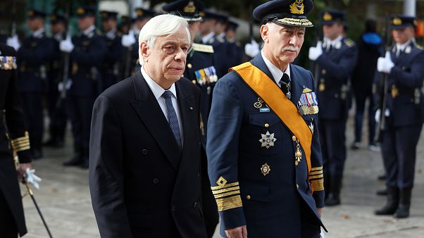 Επιστολές Πρ.Παυλόπουλου προς Φον τερ Λάιεν και Σχοινά Επιστολές Πρ.Παυλόπουλου προς Φον τερ Λάιεν και Σχοινά