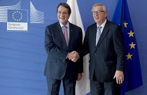 Γιούνκερ: «Ζω με την ελπίδα ότι μπορεί να γίνει η επανένωση της Κύπρου»