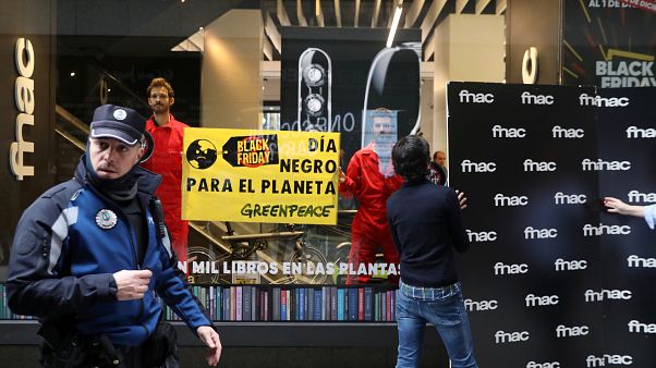 Protestas contra el consumismo en el Black Friday Protestas contra el consumismo en el Black Friday